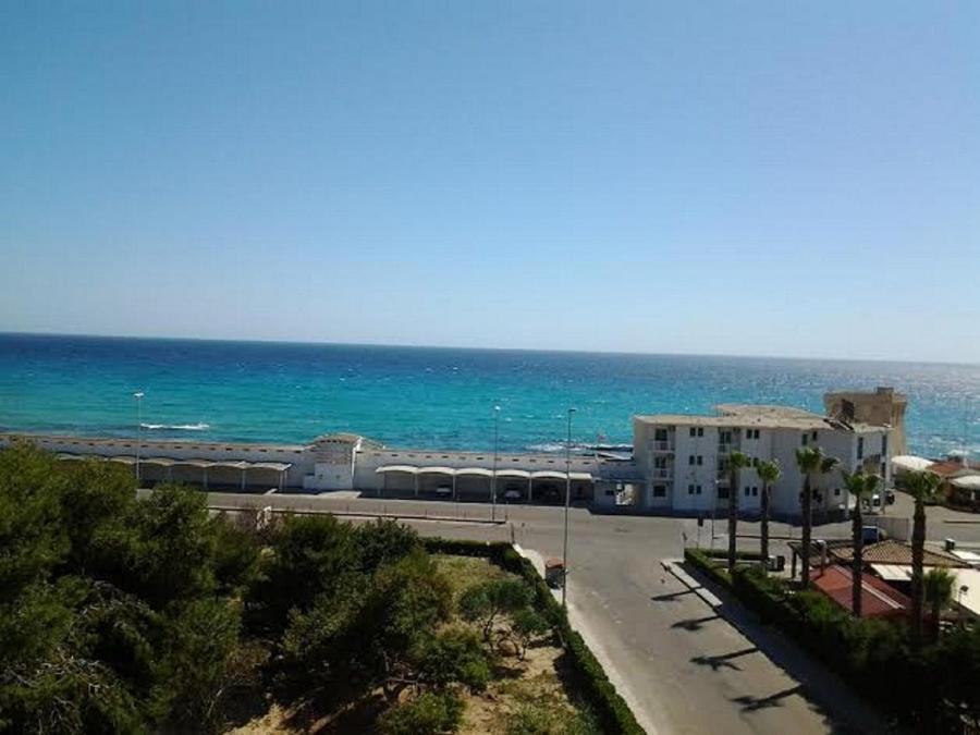 Le Terrazze Sul Mare Gallipoli Lido Екстериор снимка