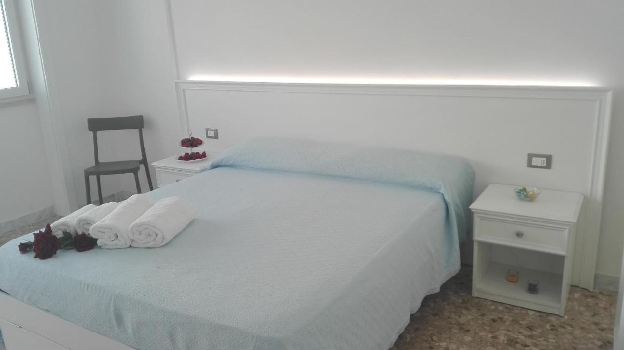 Le Terrazze Sul Mare Gallipoli Lido Екстериор снимка